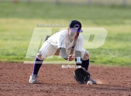Thumbnail 3 in La Canada vs Cathedral photogallery.