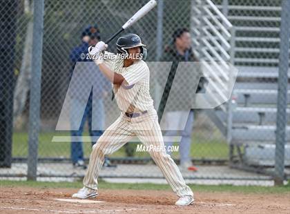 Thumbnail 3 in La Canada vs Cathedral photogallery.