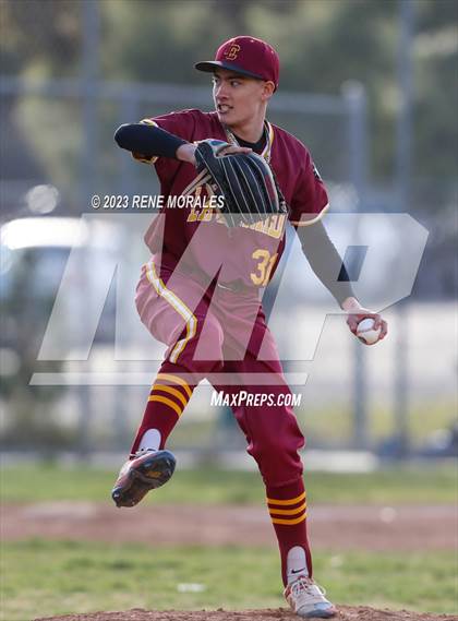 Thumbnail 1 in La Canada vs Cathedral photogallery.