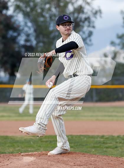 Thumbnail 2 in La Canada vs Cathedral photogallery.