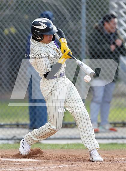 Thumbnail 3 in La Canada vs Cathedral photogallery.