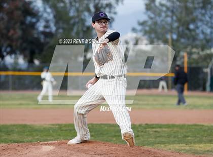 Thumbnail 1 in La Canada vs Cathedral photogallery.