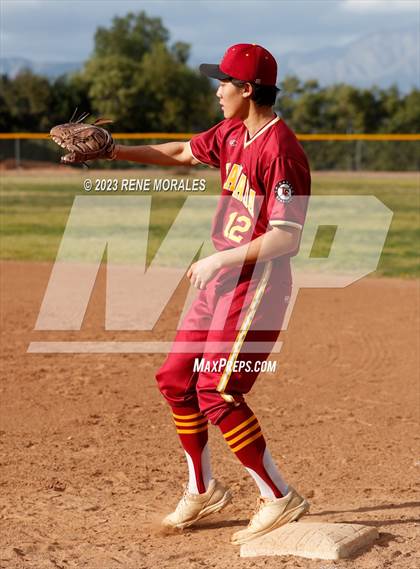 Thumbnail 3 in La Canada vs Cathedral photogallery.