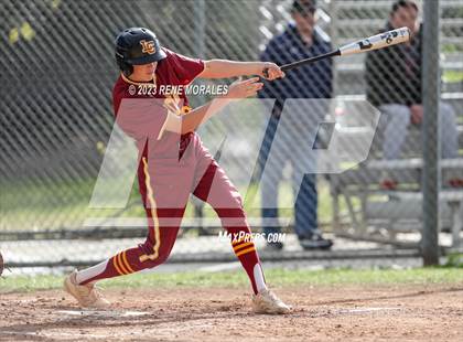 Thumbnail 3 in La Canada vs Cathedral photogallery.