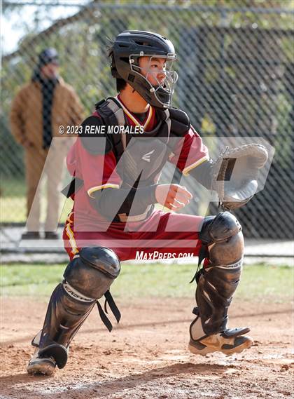 Thumbnail 1 in La Canada vs Cathedral photogallery.