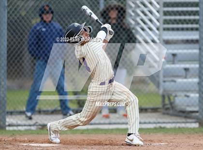 Thumbnail 2 in La Canada vs Cathedral photogallery.