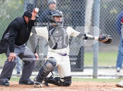 Thumbnail 2 in La Canada vs Cathedral photogallery.