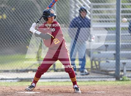 Thumbnail 3 in La Canada vs Cathedral photogallery.