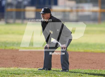 Thumbnail 1 in La Canada vs Cathedral photogallery.