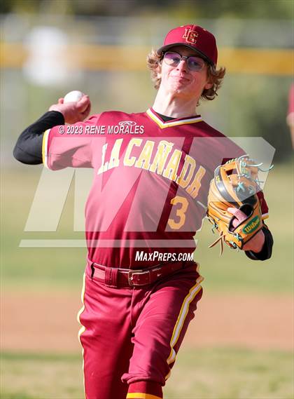 Thumbnail 1 in La Canada vs Cathedral photogallery.