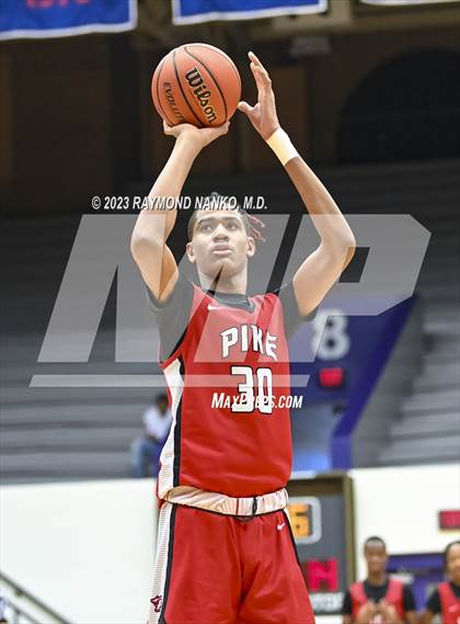 Thumbnail 1 in Yorktown vs Pike (Fieldhouse Classic) photogallery.