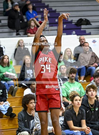 Thumbnail 3 in Yorktown vs Pike (Fieldhouse Classic) photogallery.