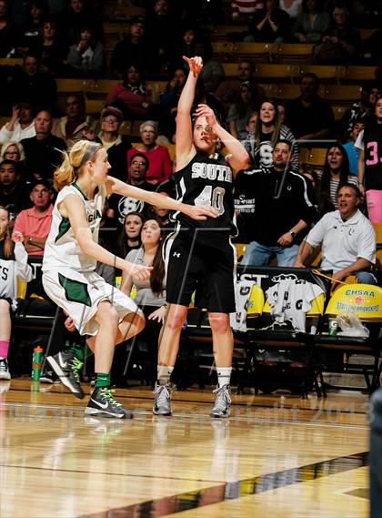 Thumbnail 2 in D'Evelyn vs. Pueblo South (CHSAA 4A Final) photogallery.