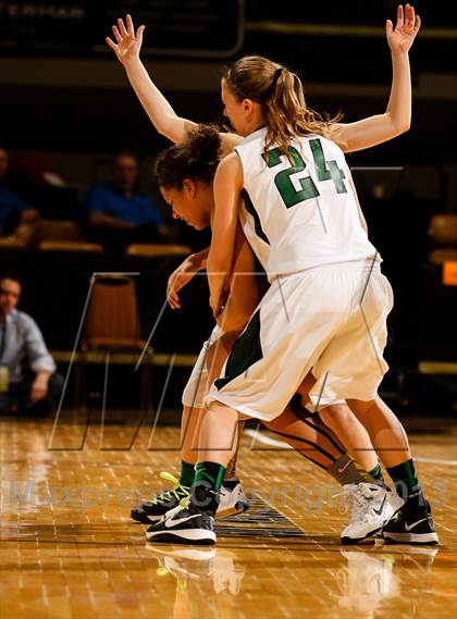 Thumbnail 2 in D'Evelyn vs. Pueblo South (CHSAA 4A Final) photogallery.