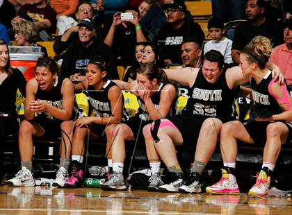 Thumbnail 2 in D'Evelyn vs. Pueblo South (CHSAA 4A Final) photogallery.