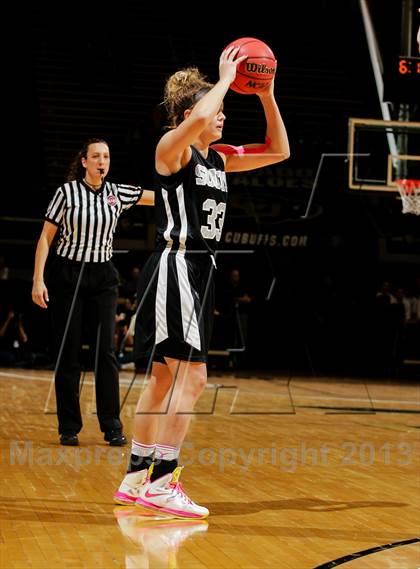 Thumbnail 1 in D'Evelyn vs. Pueblo South (CHSAA 4A Final) photogallery.