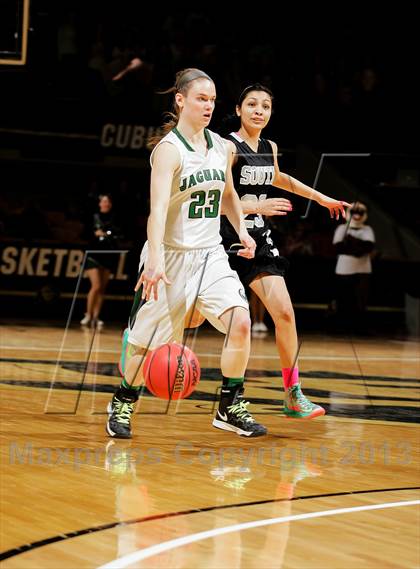Thumbnail 2 in D'Evelyn vs. Pueblo South (CHSAA 4A Final) photogallery.