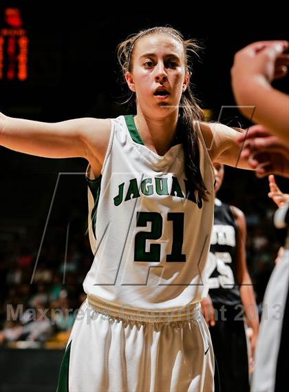 Thumbnail 2 in D'Evelyn vs. Pueblo South (CHSAA 4A Final) photogallery.