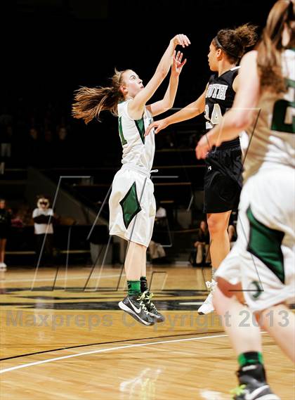 Thumbnail 3 in D'Evelyn vs. Pueblo South (CHSAA 4A Final) photogallery.