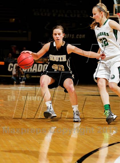 Thumbnail 1 in D'Evelyn vs. Pueblo South (CHSAA 4A Final) photogallery.