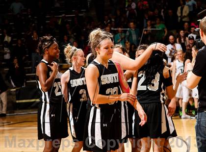 Thumbnail 2 in D'Evelyn vs. Pueblo South (CHSAA 4A Final) photogallery.