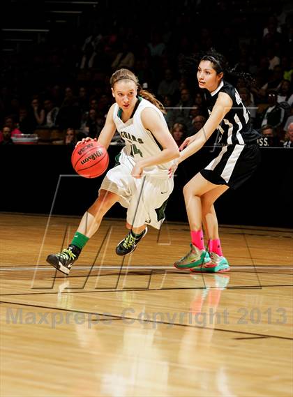 Thumbnail 2 in D'Evelyn vs. Pueblo South (CHSAA 4A Final) photogallery.