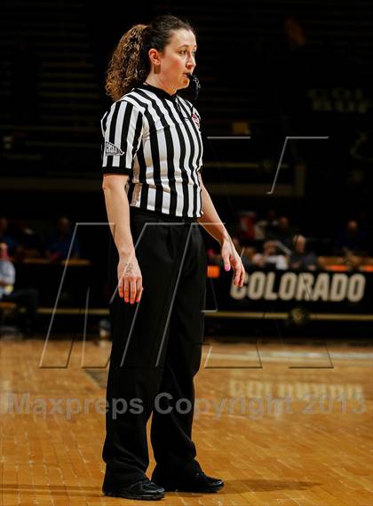 Thumbnail 1 in D'Evelyn vs. Pueblo South (CHSAA 4A Final) photogallery.