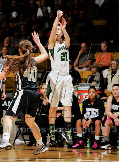 Thumbnail 2 in D'Evelyn vs. Pueblo South (CHSAA 4A Final) photogallery.