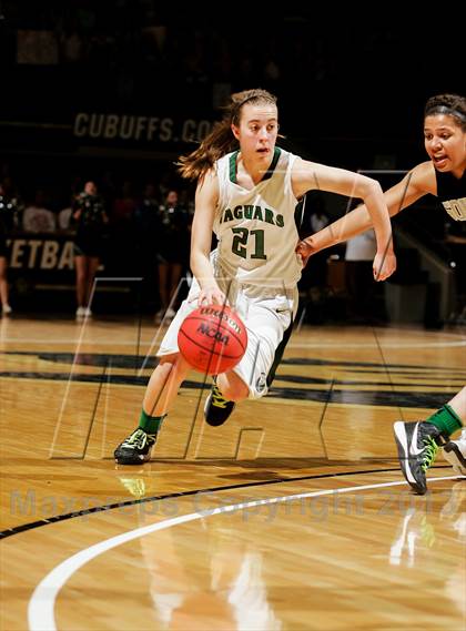 Thumbnail 1 in D'Evelyn vs. Pueblo South (CHSAA 4A Final) photogallery.