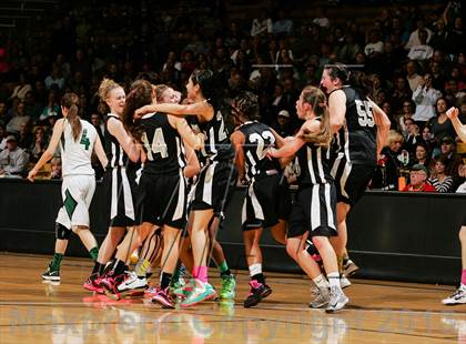 Thumbnail 2 in D'Evelyn vs. Pueblo South (CHSAA 4A Final) photogallery.