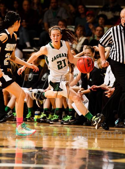 Thumbnail 3 in D'Evelyn vs. Pueblo South (CHSAA 4A Final) photogallery.