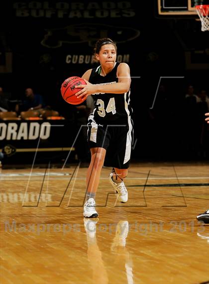 Thumbnail 1 in D'Evelyn vs. Pueblo South (CHSAA 4A Final) photogallery.