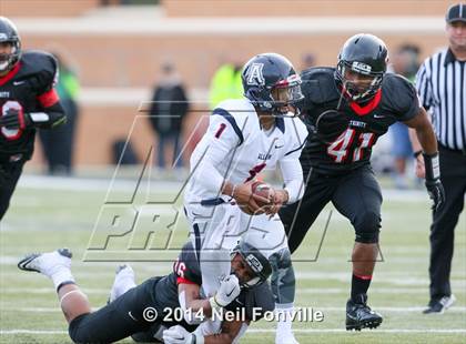 Thumbnail 2 in Allen vs. Trinity (UIL 6A D1 Quarterfinal) photogallery.