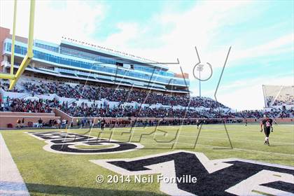 Thumbnail 2 in Allen vs. Trinity (UIL 6A D1 Quarterfinal) photogallery.