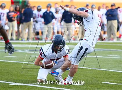 Thumbnail 2 in Allen vs. Trinity (UIL 6A D1 Quarterfinal) photogallery.