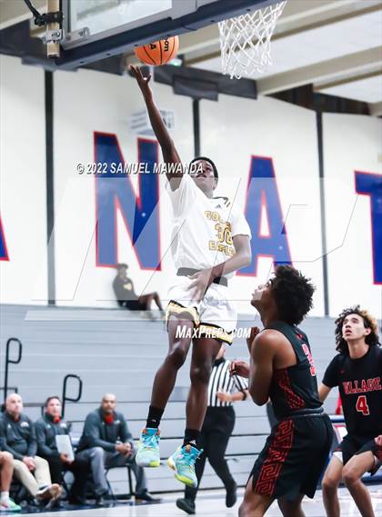 Thumbnail 2 in Village Christian vs King/Drew (20th Annual Rose City Round Ball Classic) photogallery.
