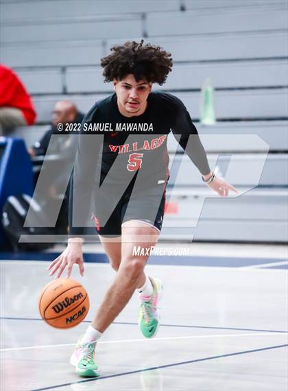 Thumbnail 2 in Village Christian vs King/Drew (20th Annual Rose City Round Ball Classic) photogallery.