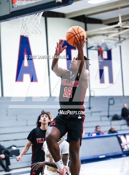 Thumbnail 2 in Village Christian vs King/Drew (20th Annual Rose City Round Ball Classic) photogallery.