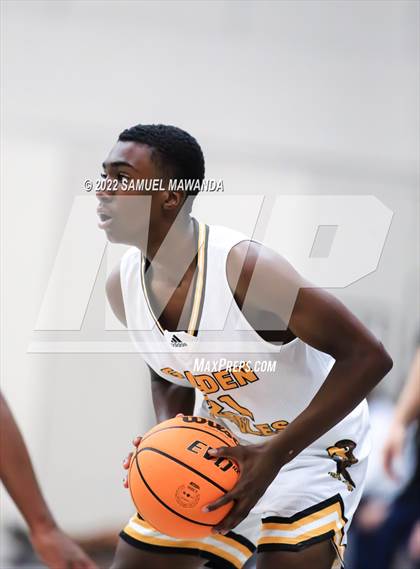 Thumbnail 2 in Village Christian vs King/Drew (20th Annual Rose City Round Ball Classic) photogallery.