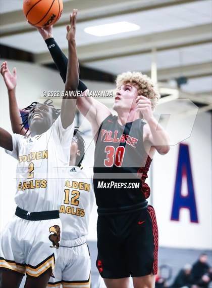 Thumbnail 2 in Village Christian vs King/Drew (20th Annual Rose City Round Ball Classic) photogallery.