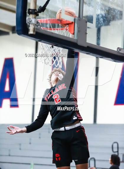 Thumbnail 1 in Village Christian vs King/Drew (20th Annual Rose City Round Ball Classic) photogallery.