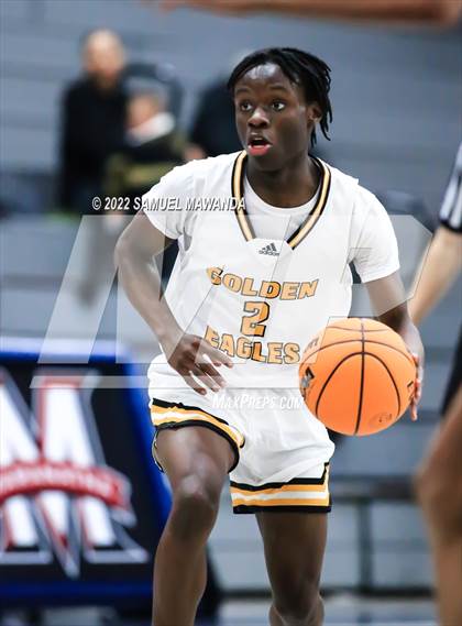 Thumbnail 2 in Village Christian vs King/Drew (20th Annual Rose City Round Ball Classic) photogallery.