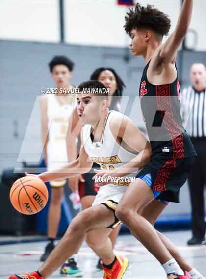 Thumbnail 2 in Village Christian vs King/Drew (20th Annual Rose City Round Ball Classic) photogallery.