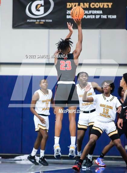 Thumbnail 2 in Village Christian vs King/Drew (20th Annual Rose City Round Ball Classic) photogallery.