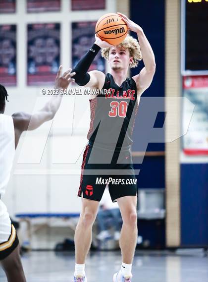 Thumbnail 2 in Village Christian vs King/Drew (20th Annual Rose City Round Ball Classic) photogallery.