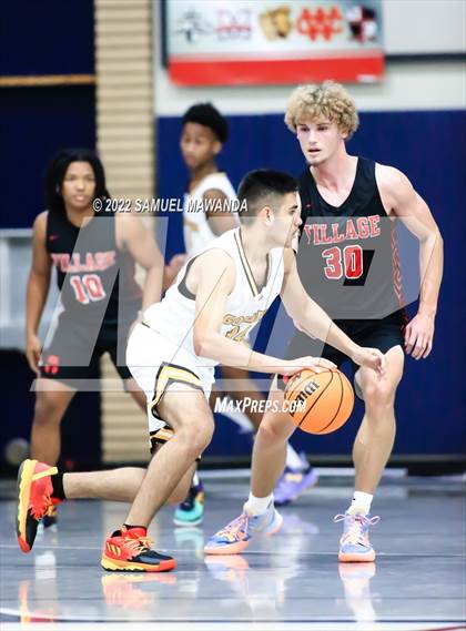 Thumbnail 2 in Village Christian vs King/Drew (20th Annual Rose City Round Ball Classic) photogallery.