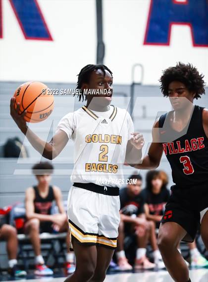 Thumbnail 1 in Village Christian vs King/Drew (20th Annual Rose City Round Ball Classic) photogallery.