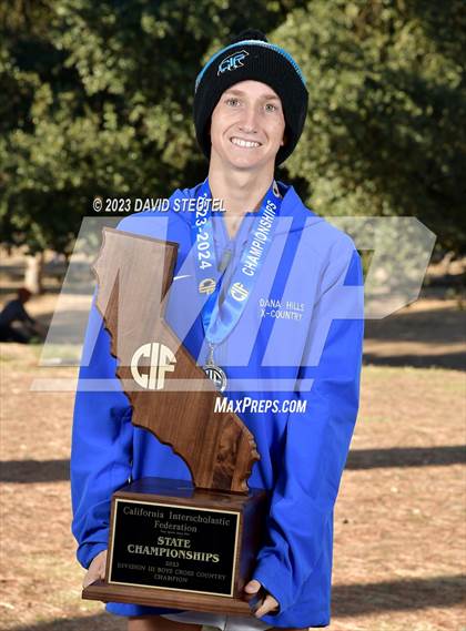 Thumbnail 1 in CIF State Cross Country Championships (Boys Awards) photogallery.