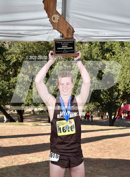 Thumbnail 2 in CIF State Cross Country Championships (Boys Awards) photogallery.