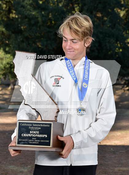 Thumbnail 3 in CIF State Cross Country Championships (Boys Awards) photogallery.